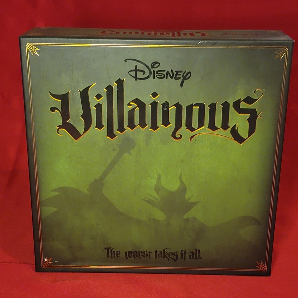 Disney Villainous Green and Black Game